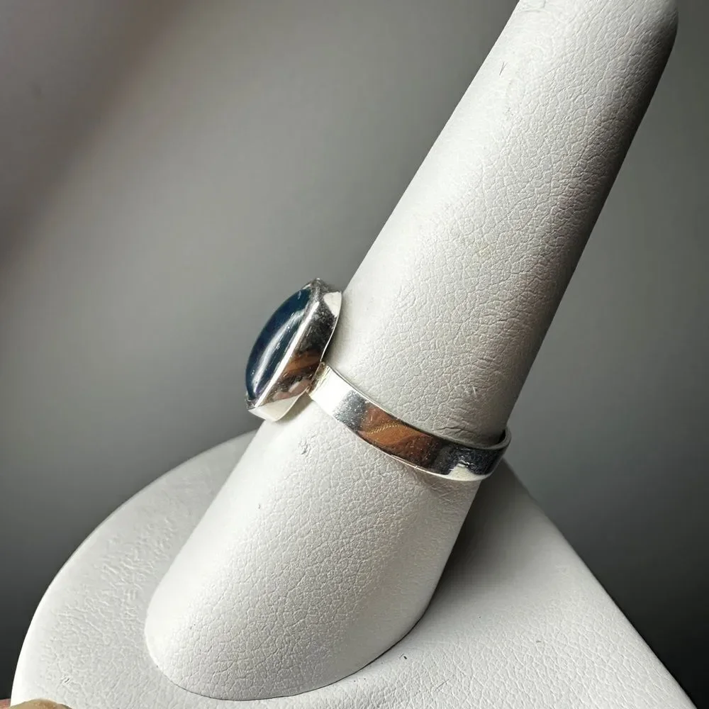 NWOT 6x10m oval Opal cabochon solitaire setting‎ ring in solid sterling silver!